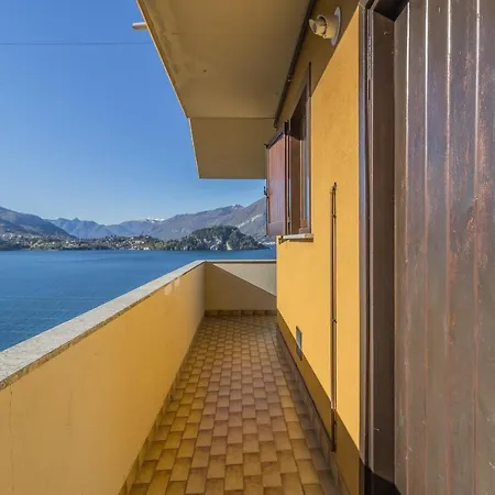 Angolo Con Vista * Варенна
